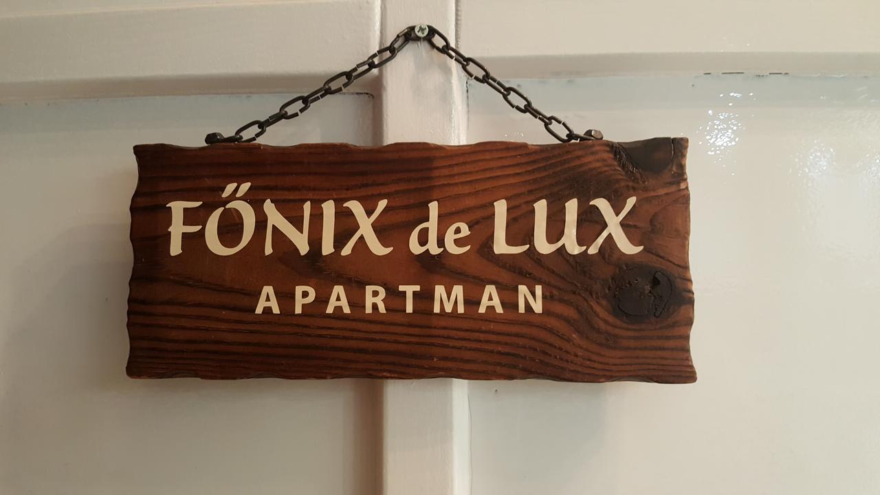 デブレツェンFonix De Lux Apartmanアパートメント エクステリア 写真